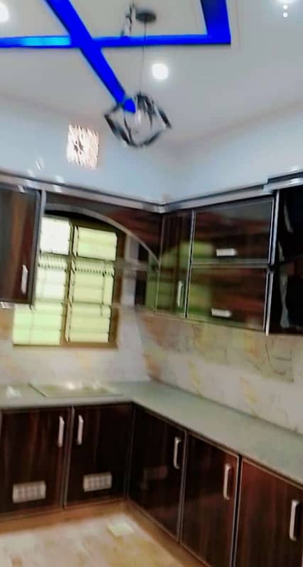 Centrally Located House In Shalimar Colony Is Available For Sale 2