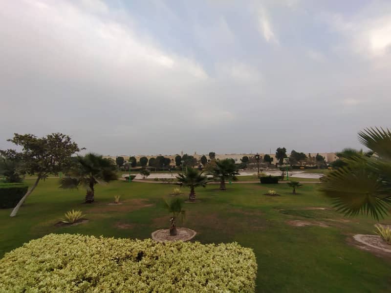 5 Marla Commercial Plot For Sale In Bahria Orchard - Central District Raiwind Road Lahore 1