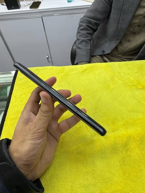 Xiaomi Mi Note 10 Lite (good condition) 5