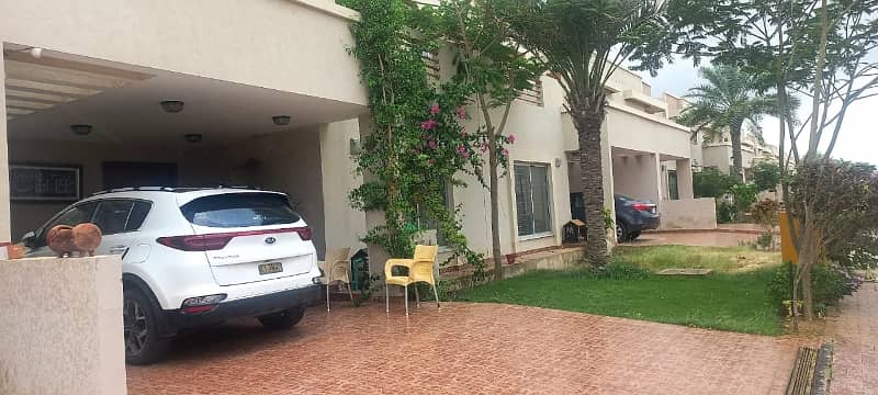 235 sqyd luxury villa available for sell in Bahria Town Karachi 0