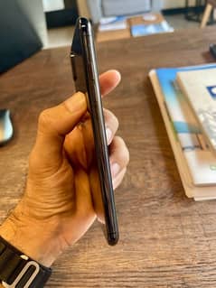 Iphone XS MAX Excellent condition 64G