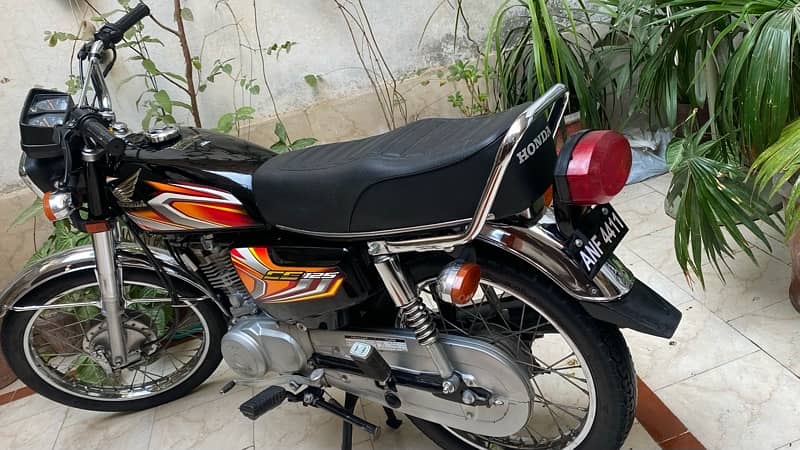 Honda 125 2022 Aug Golden Number 4411 Biometric available 0