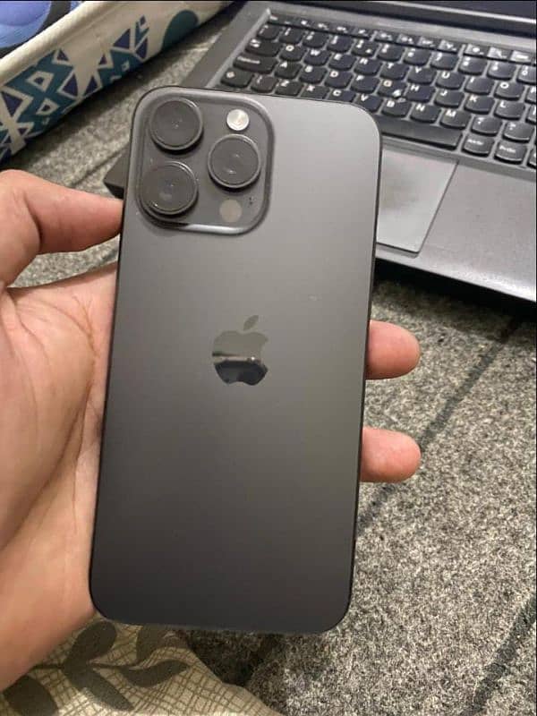 Apple iPhone 14 pro max 0