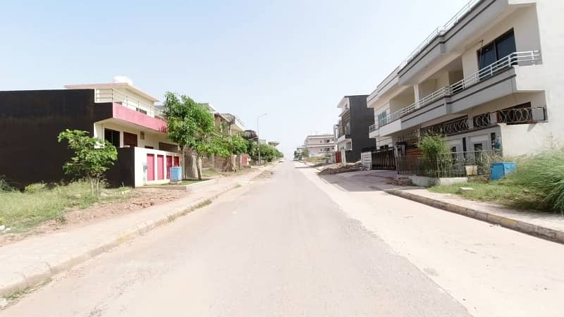 1 Kanal Residential Plot In E-17/3 Best Option 12