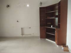 1 Kanal Full House 5 Bed Tv Lounge Available for rent in DHA Phase 2 Near DHA Cinema