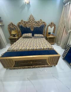 Bed set for sale