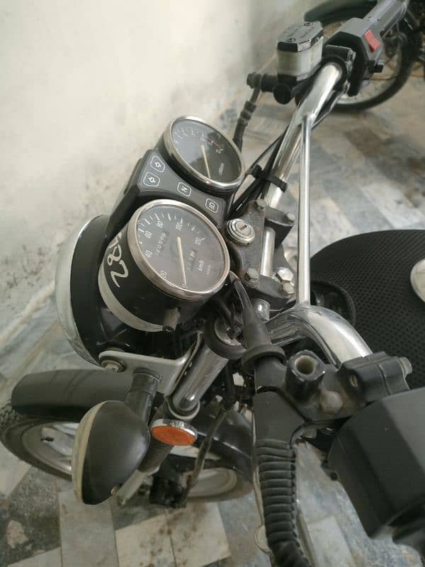 Suzuki 150 Urgent Sale 3