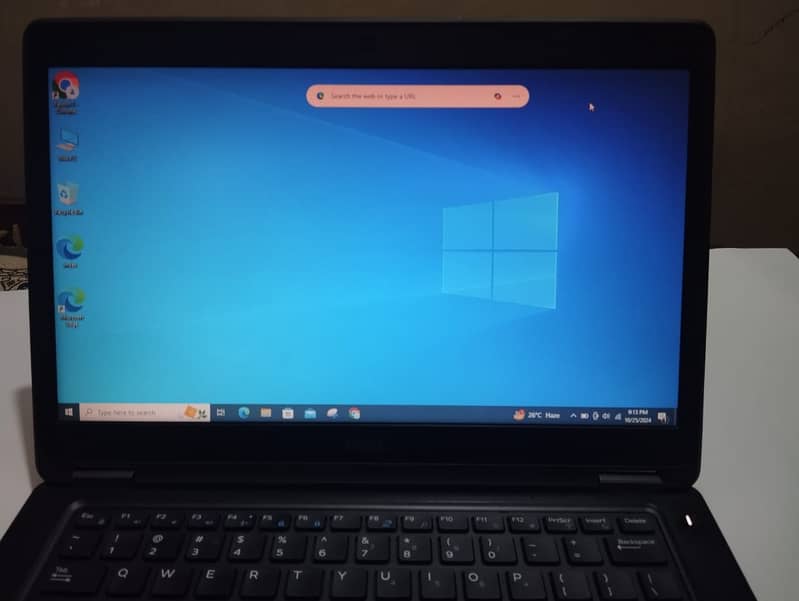 Dell laptop latitude E 5450 core i5 5th generation 1