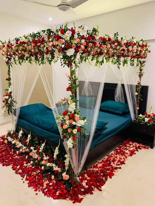 Room and car decore with fresh flowers 1