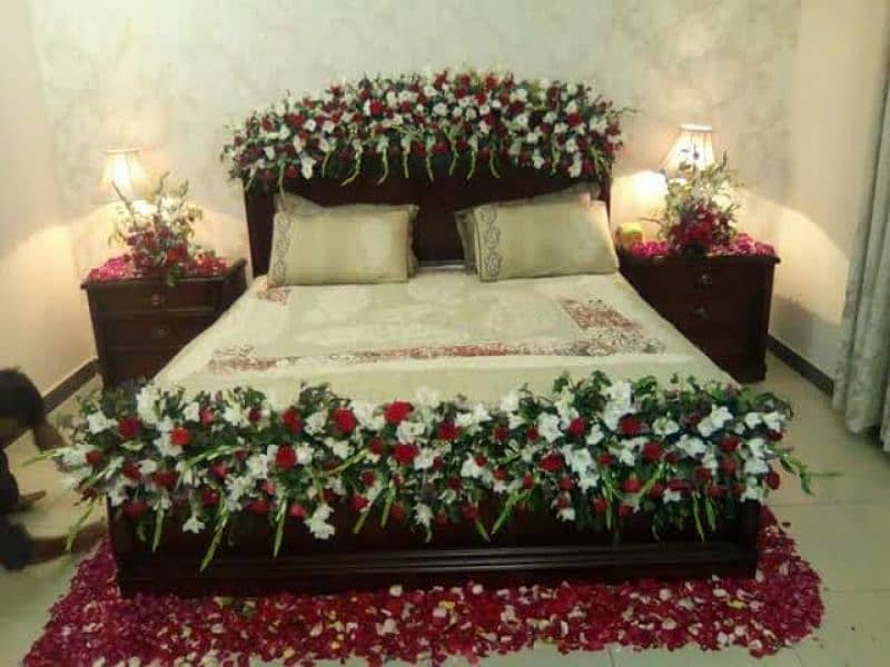 Room and car decore with fresh flowers 2