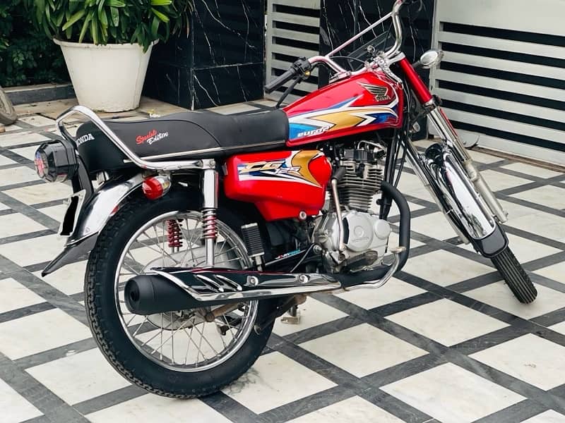 Honda CG 125 (2020 Model) Lush Condition For Sale 4