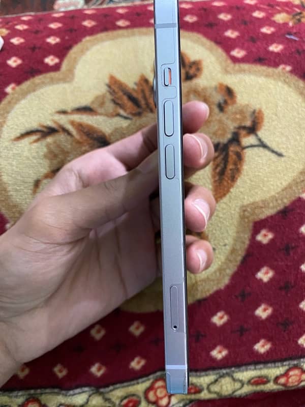 iphone 14 with box 4 months warranty available 4