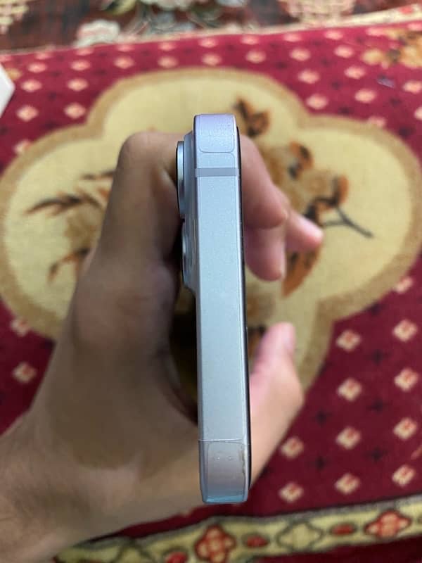 iphone 14 with box 4 months warranty available 5