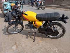 Yamaha Dhoom Modified Cafe Racer