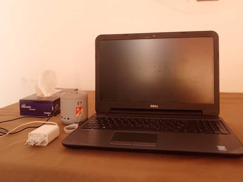 Dell Latitude 3540 (Core i3 4th Gen) 1