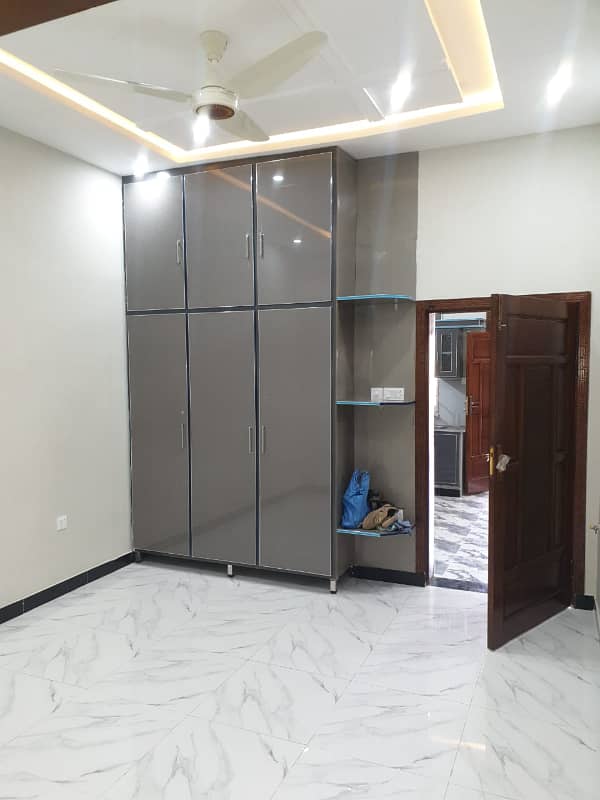 10 Marla duplex house al harmain block for sale 22