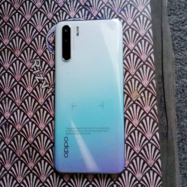 oppo f15  8/256 0