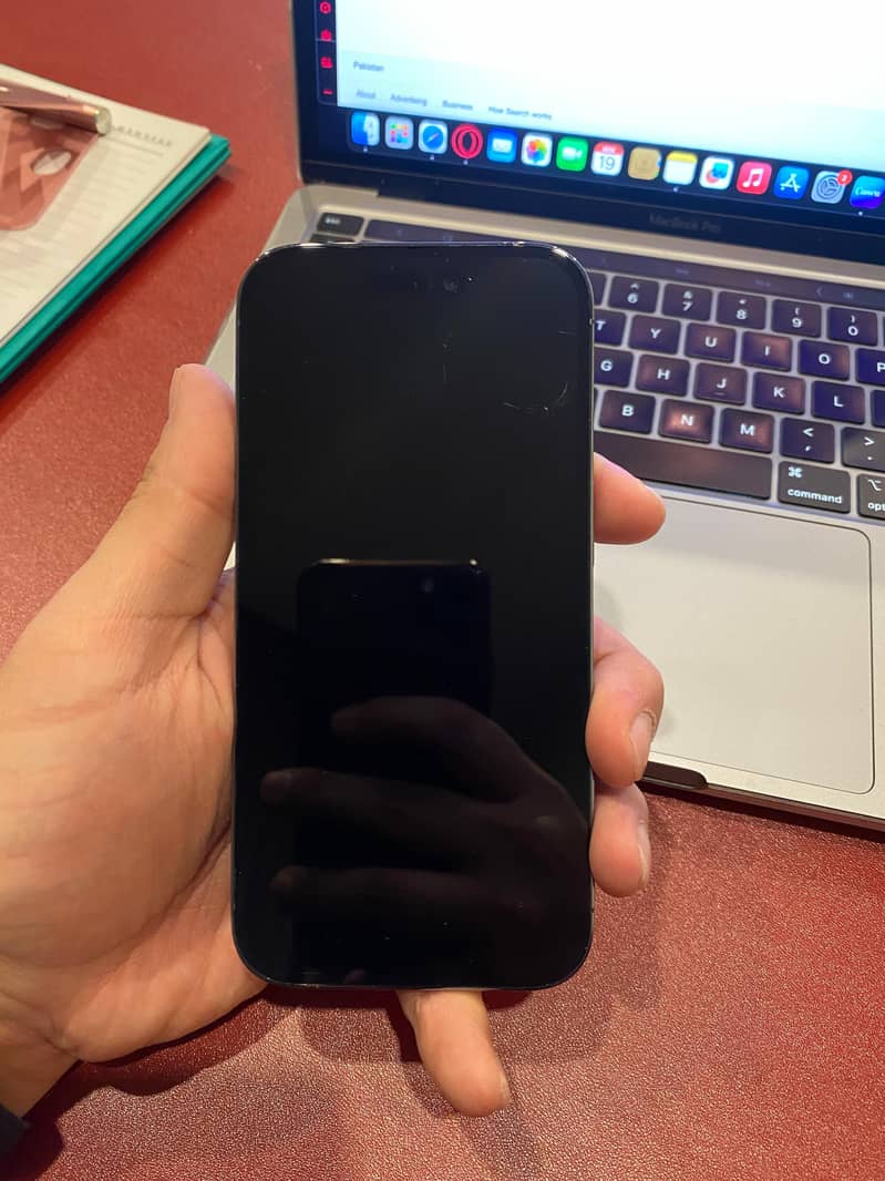 Iphone 14 Pro 256 GB (LLA) 1