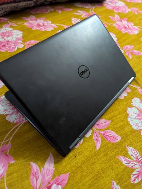 Dell Core i5 5 gen 5