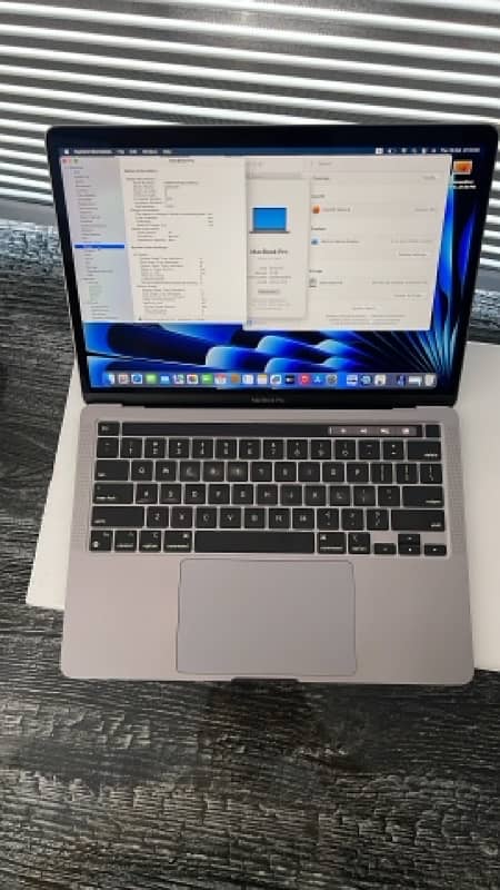 Macbook Pro 2020 M1Chip 13”inch 16Gb Ram 1Tb SSD 2