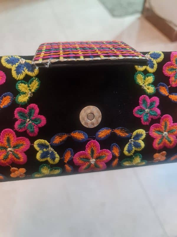 embroidered clutch from stylo 1