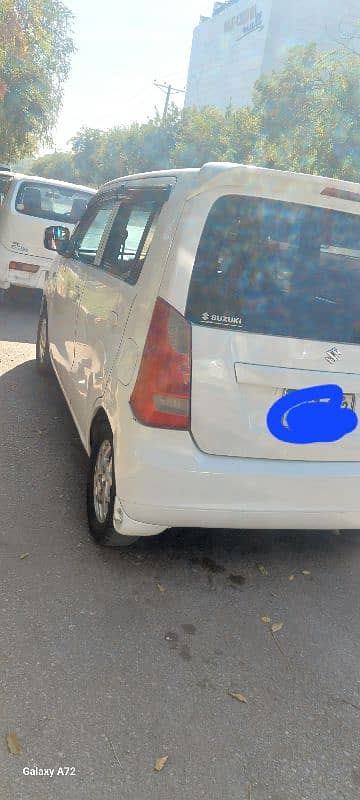 Suzuki Wagon R 2015 1