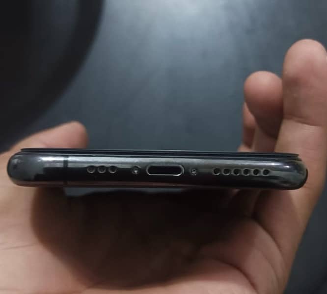 iPhone 11 pro 256 gb non pta factory unloack 6