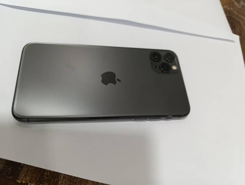 iPhone 11 Pro Max (PTA Approved) – For Sale 2