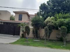 1 Kanal beautiful solid Owner Build house available in Phase 4 DHA Lahore in Very reasonable price