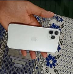 iPhone 11 pro Factory Unlock