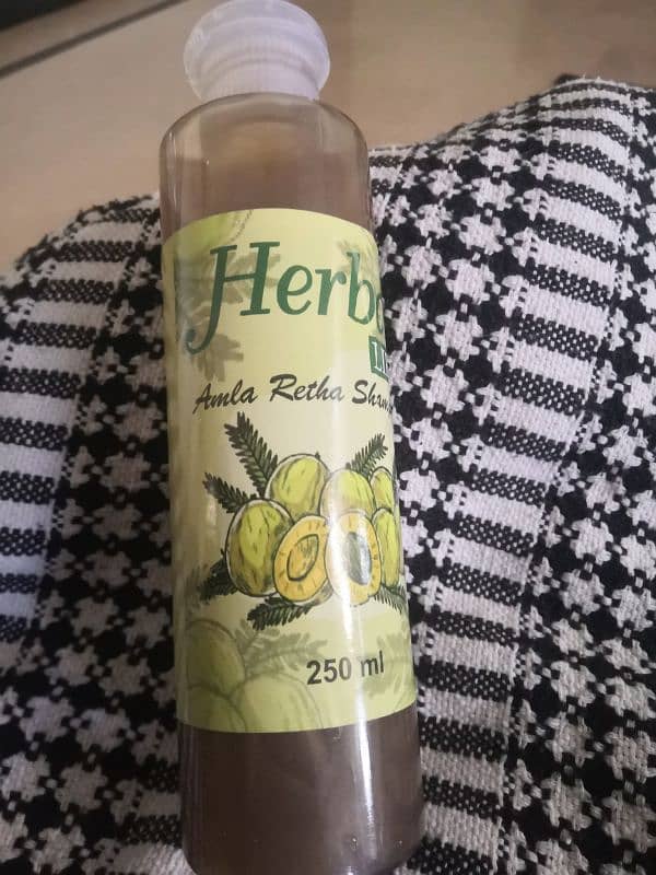 herbal shampoo 4