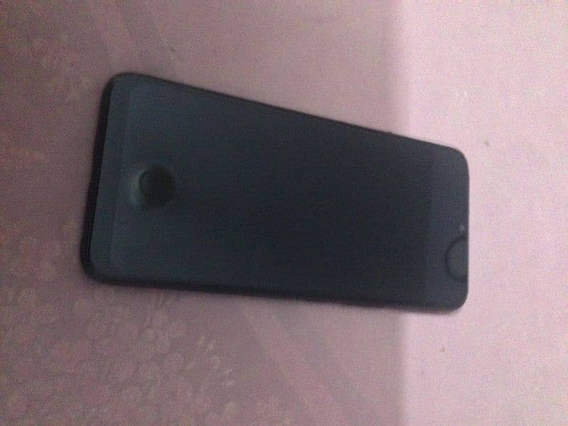 Infinix Hot 8 lite 2/32 0