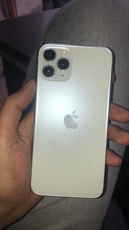 iphone 11 pro 1