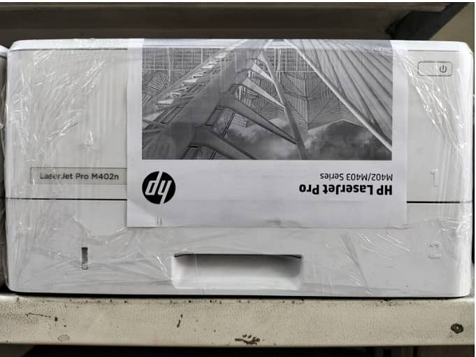 HP m402n laserjet 0