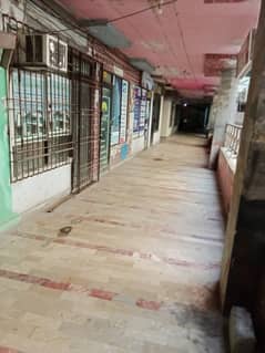 Office Sized 100 Square Feet In Gulistan-e-Jauhar - Block 17