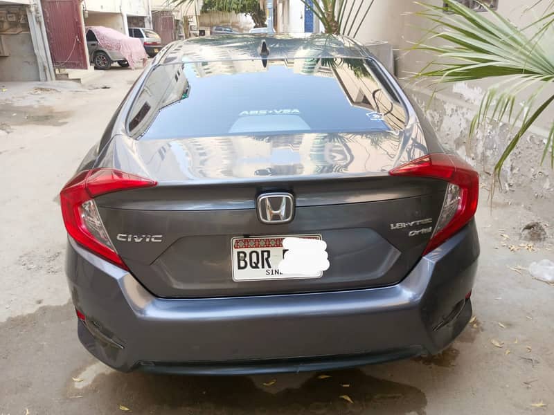 Honda Civic Oriel 1.8 i-VTEC CVT 2019 5