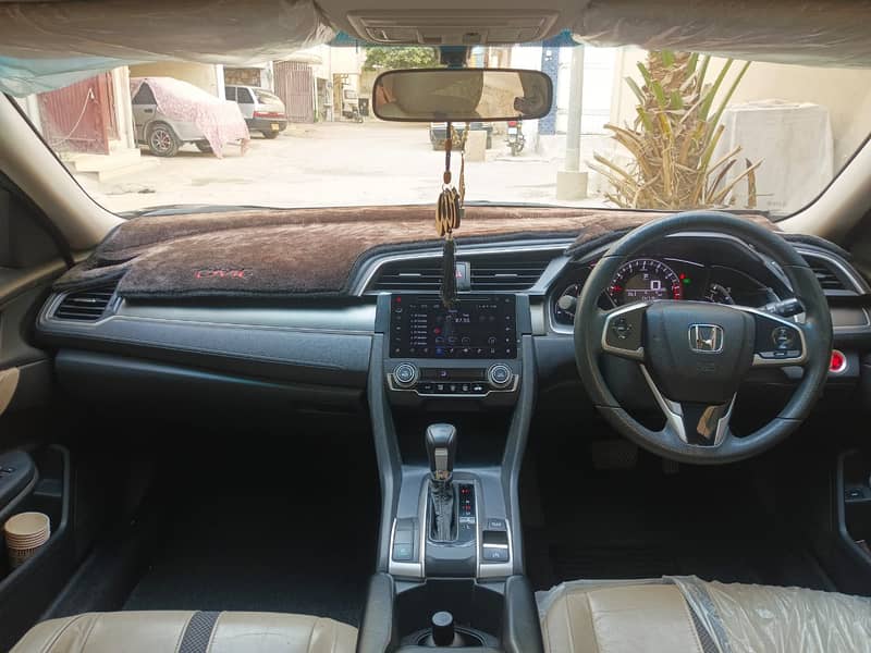 Honda Civic Oriel 1.8 i-VTEC CVT 2019 7