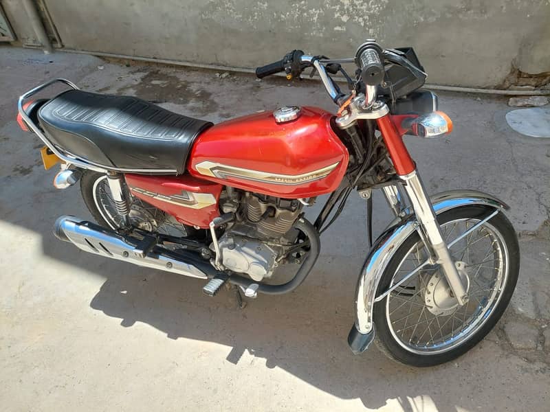 Honda CG 125 2018 3