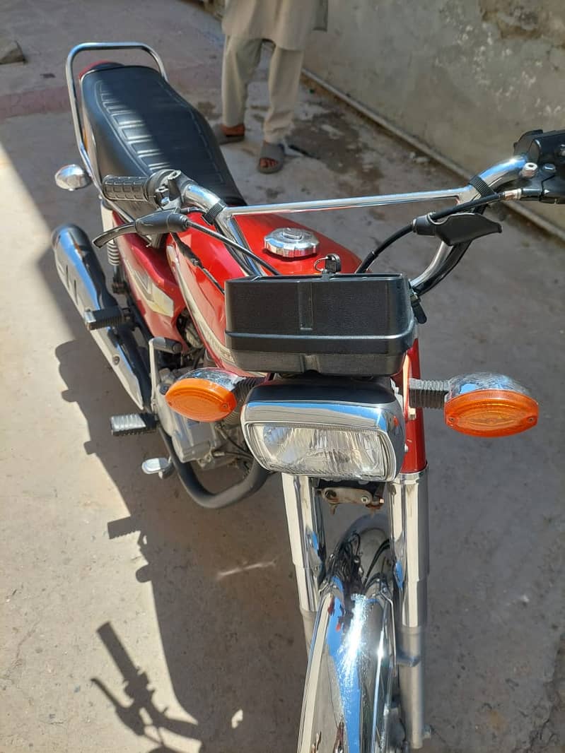 Honda CG 125 2018 8