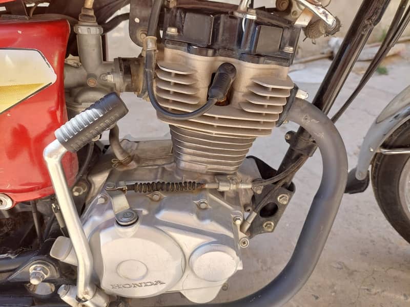 Honda CG 125 2018 9