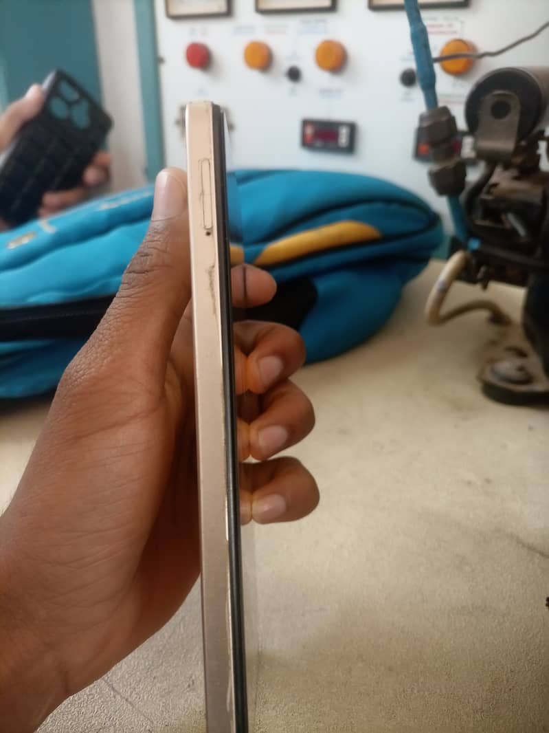 Infinix Smart 8 pro 4