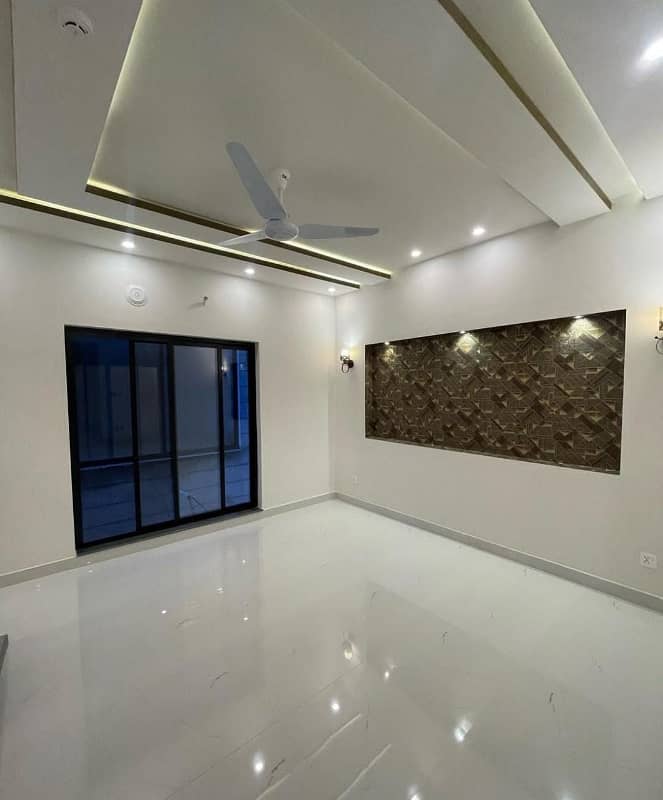 5 Marla Luxury Bungalow For Rent In DHA Phase 9 Town Lahore 5