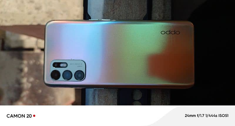 oppo reno 6 box with original fast charger 0