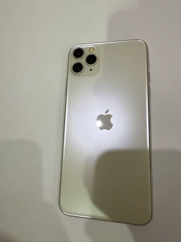 iPhone 11 Pro Max 256gb PTA Approved 0