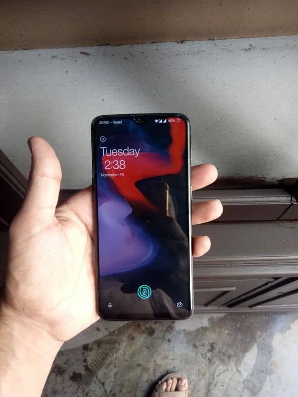 OnePlus 6T 8/128 Globe Dual Sim PTA 4