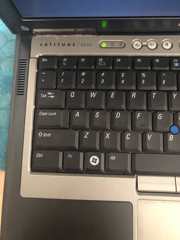 laptop dell latitude D620 5