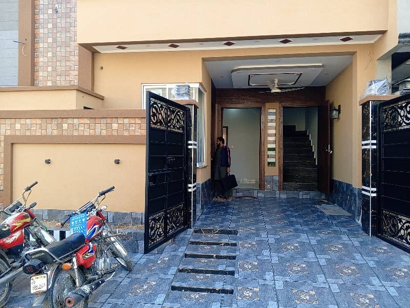 4 MARLA BRAND NEW HOUSE FOR SALE IN EDEN BOULEVARD HOUSING SCHEME 1