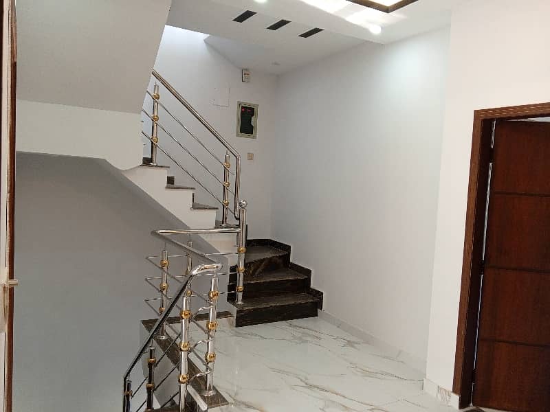 4 MARLA BRAND NEW HOUSE FOR SALE IN EDEN BOULEVARD HOUSING SCHEME 20