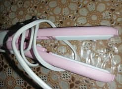 Nova hair crimper