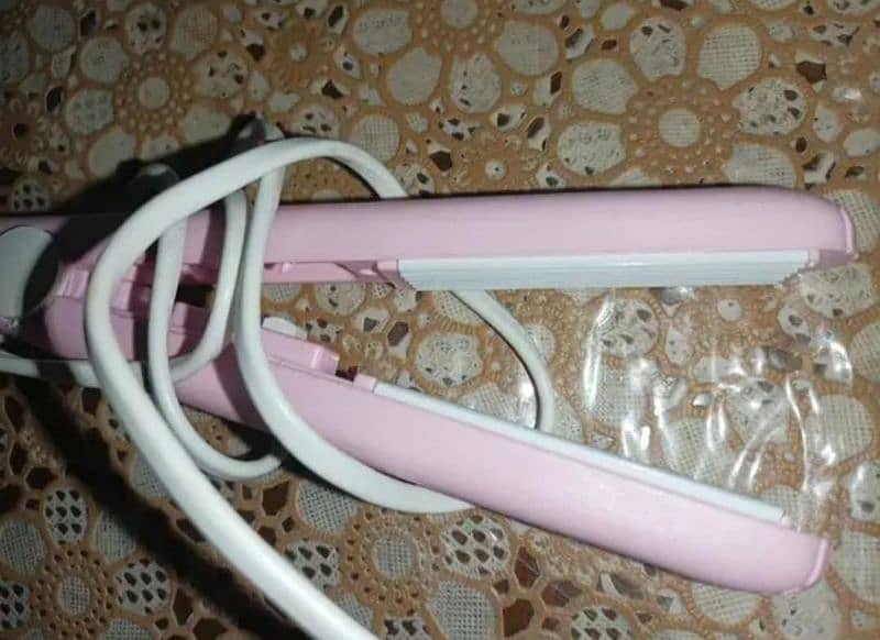 Nova hair crimper 0